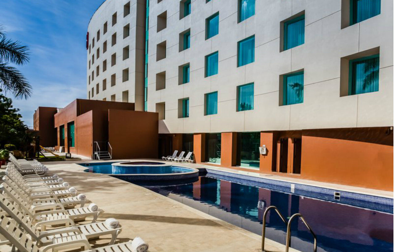 Fiesta Inn Culiacán Esterno foto